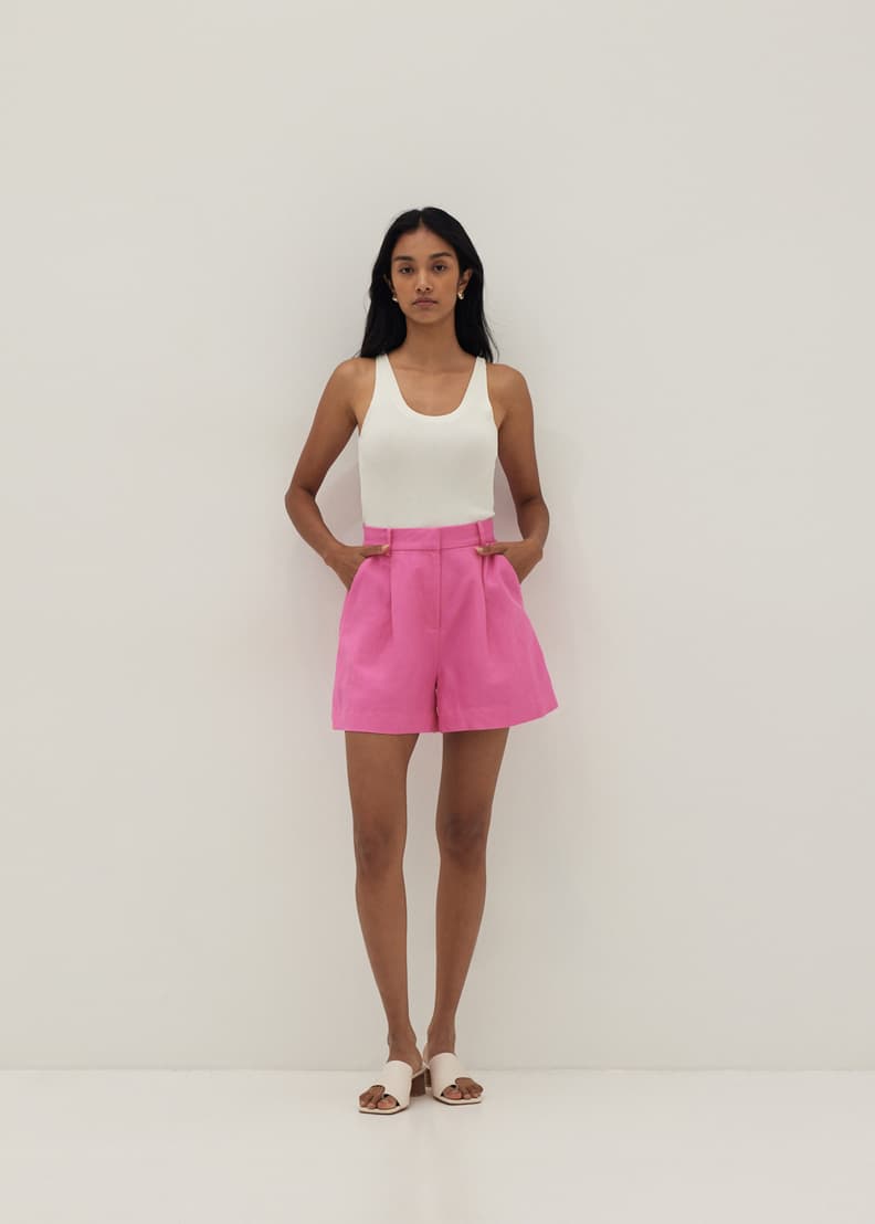Linen Tailored Shorts - Image 4