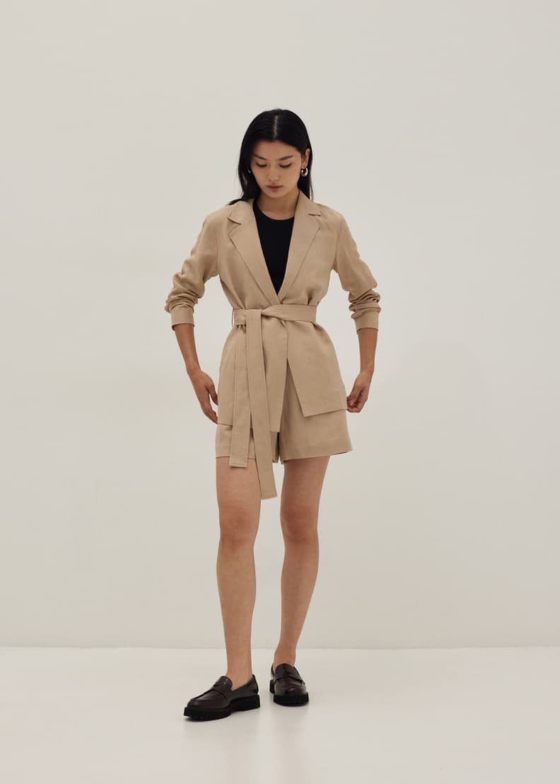 Linen Tailored Shorts - Image 3